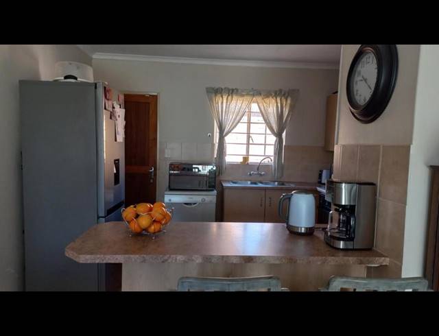 2 BEDROOM TOWNHOUSE FOR SALE IN ELARDUSPARK